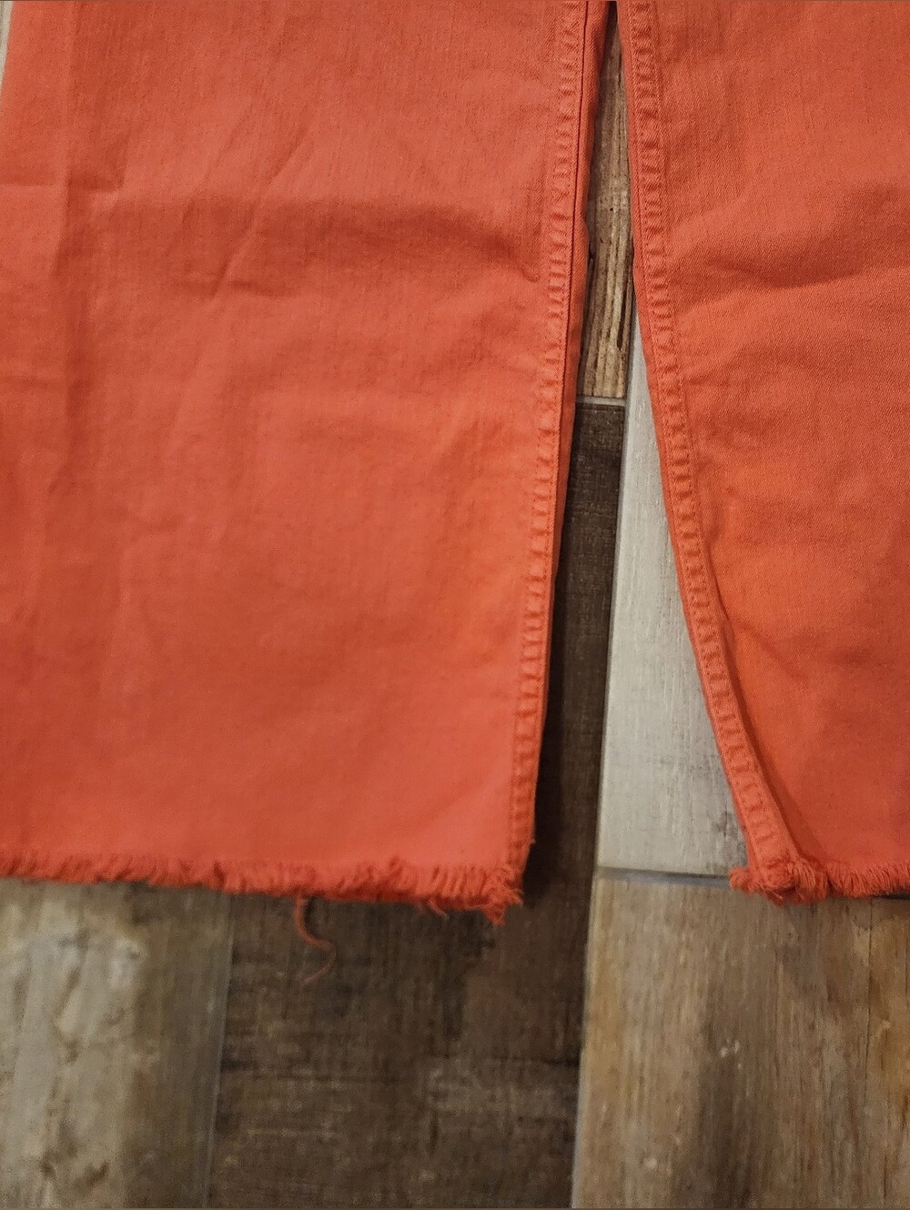 Billabong Orange Wide-Leg Chinos Size 28 - Picture 2 of 7